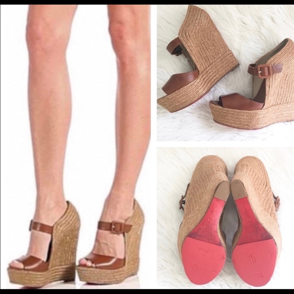 $995 Christian Louboutin Praia Camel Wedge 39
